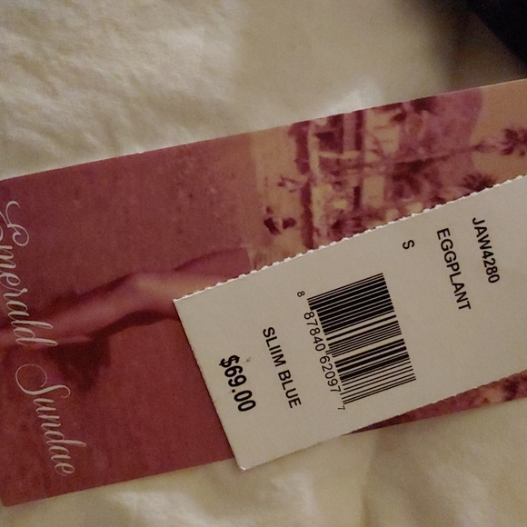 Emerald Sundea Purple Velvet Dress - Picture 6 of 6